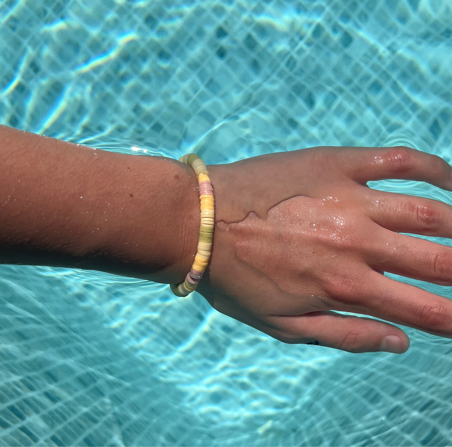 Beautiful Bahama bracelet